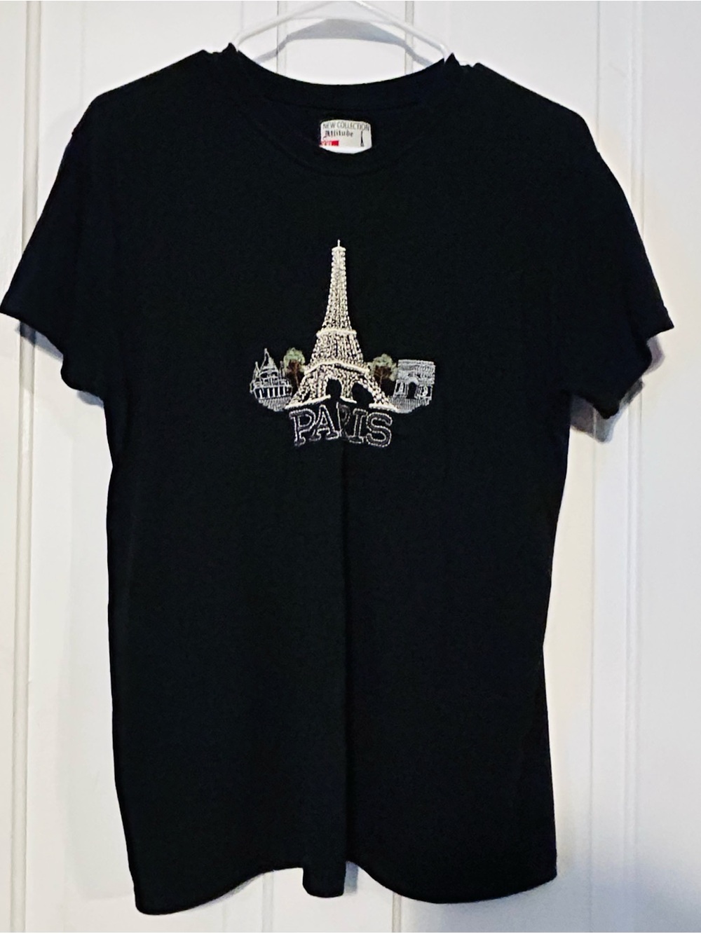 Fabulous Vintage 90s Embroidered PARIS Cotton TShirt sz M/L
